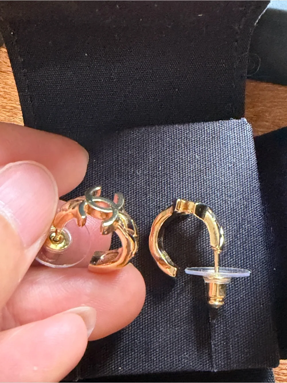 CHANEL Gold Hoop CC Emblem Earrings - Picture 5 of 8